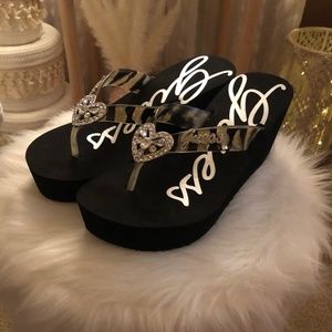 Guess Wedge Flip Flops (NWOT)
